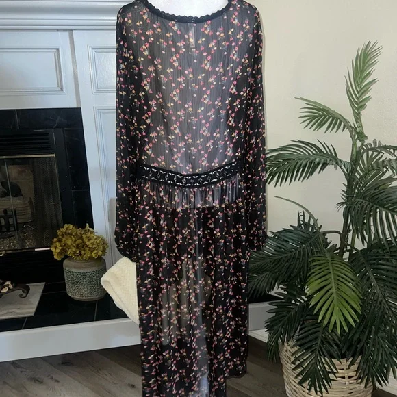 Xhilaration Floral Sheer Black Kimono Cardigan - Picture 5 of 9